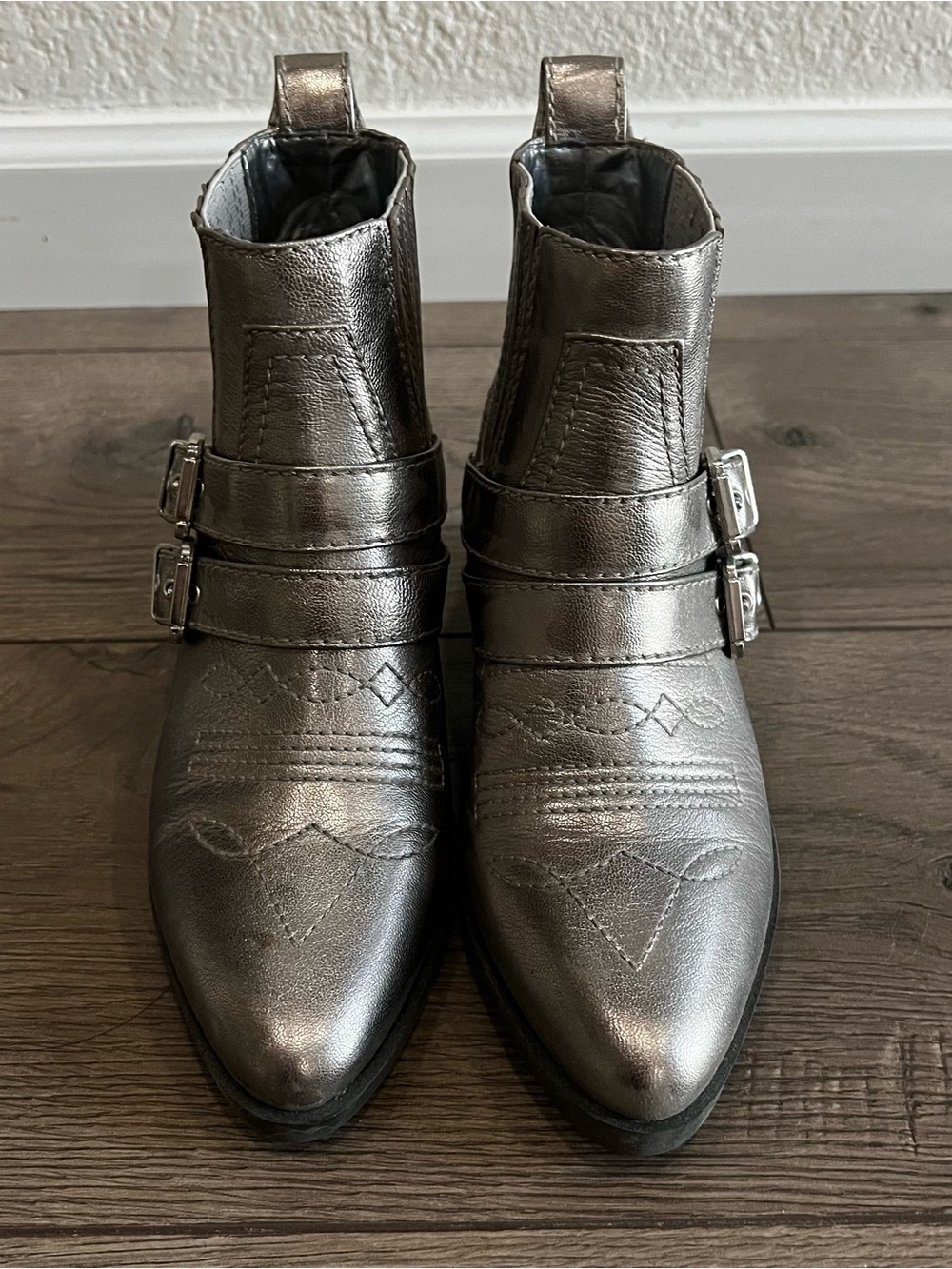 Guess Violla Pull Up Metallic Booties Sz.5.5